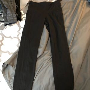 Black 7/8 leggings! Athleta!